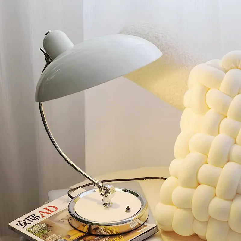 Modern Cordless Iron Desk Lamp - Solar Lamp recension och pris